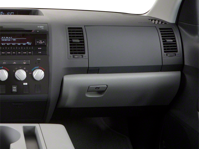 2011 Toyota Tundra 4WD CrewMax 5.7L FFV V8 6-Spd AT LTD