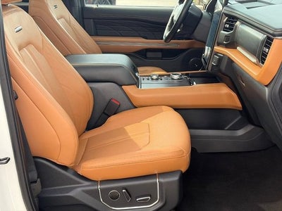 2024 Ford Expedition Platinum