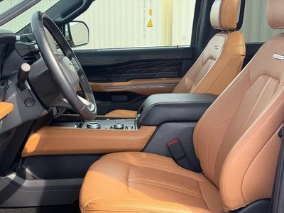 2024 Ford Expedition Platinum