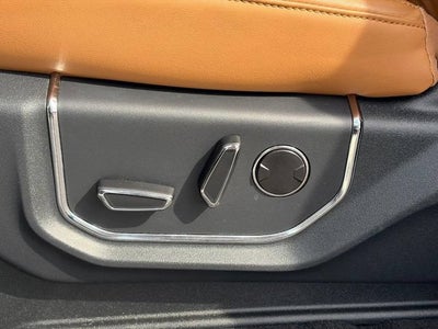 2024 Ford Expedition Platinum