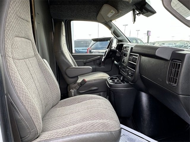 2021 Chevrolet Express Cutaway 3500 RWD 3500 159