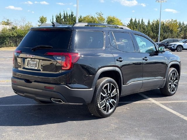 2021 GMC Acadia SLT