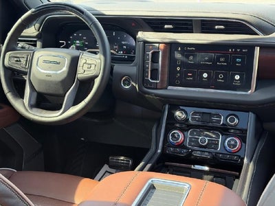 2023 GMC Yukon XL Denali Ultimate
