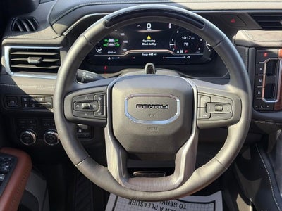2023 GMC Yukon XL Denali Ultimate