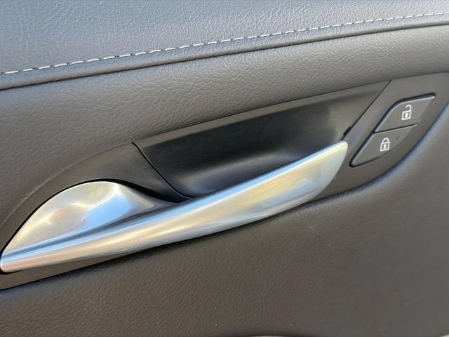 2022 Cadillac XT4 FWD Luxury