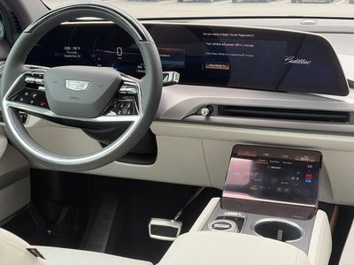 2027 Cadillac VISTIQ Luxury