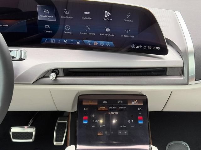 2027 Cadillac VISTIQ Luxury