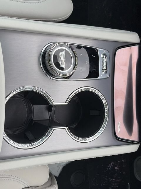 2027 Cadillac VISTIQ Luxury