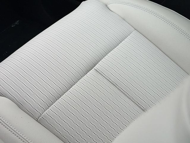 2027 Cadillac VISTIQ Luxury