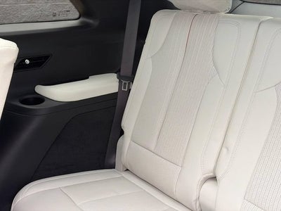 2027 Cadillac VISTIQ Luxury