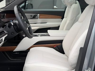 2027 Cadillac VISTIQ Luxury