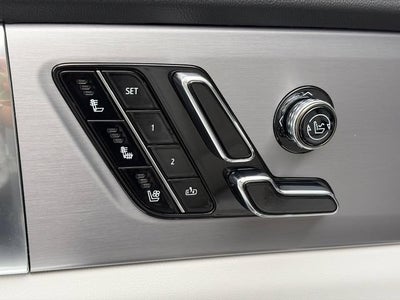 2027 Cadillac VISTIQ Luxury