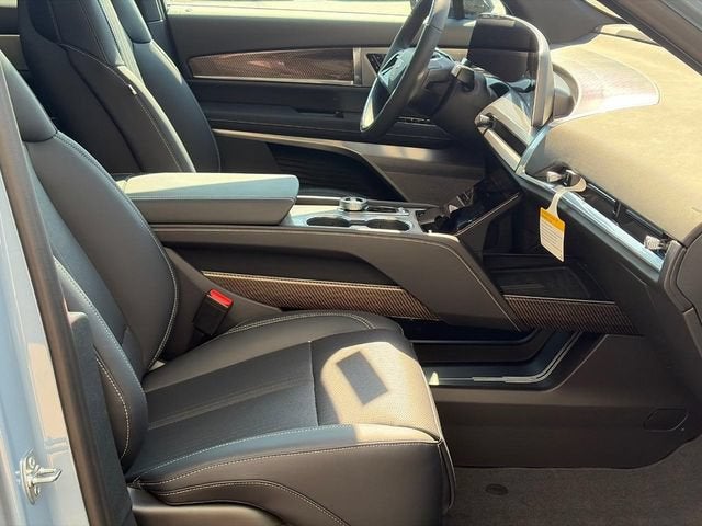2027 Cadillac VISTIQ Luxury