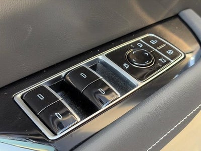 2027 Cadillac VISTIQ Luxury