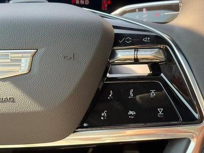 2027 Cadillac VISTIQ Luxury
