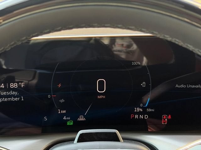 2027 Cadillac VISTIQ Luxury