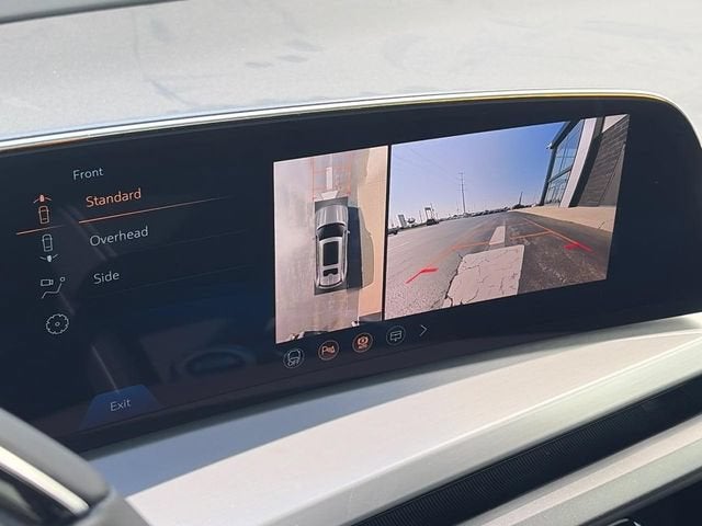 2027 Cadillac VISTIQ Luxury