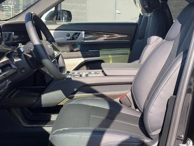 2027 Cadillac VISTIQ Luxury