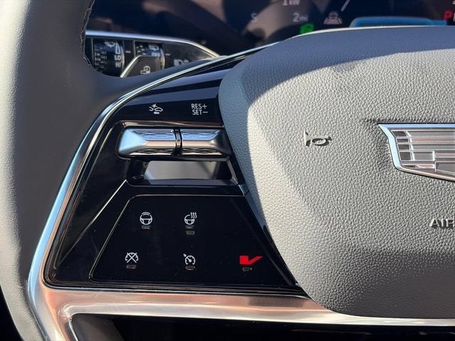 2027 Cadillac VISTIQ Luxury