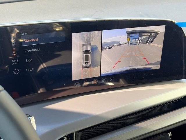 2027 Cadillac VISTIQ Luxury