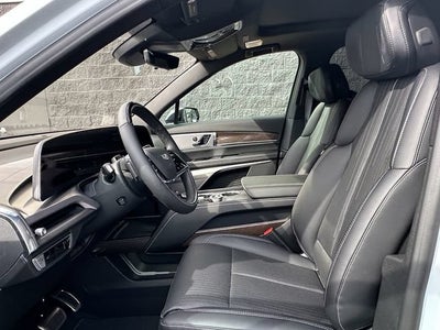 2026 Cadillac VISTIQ Sport