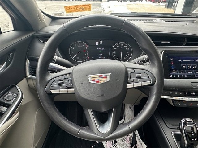 2023 Cadillac XT4 Luxury