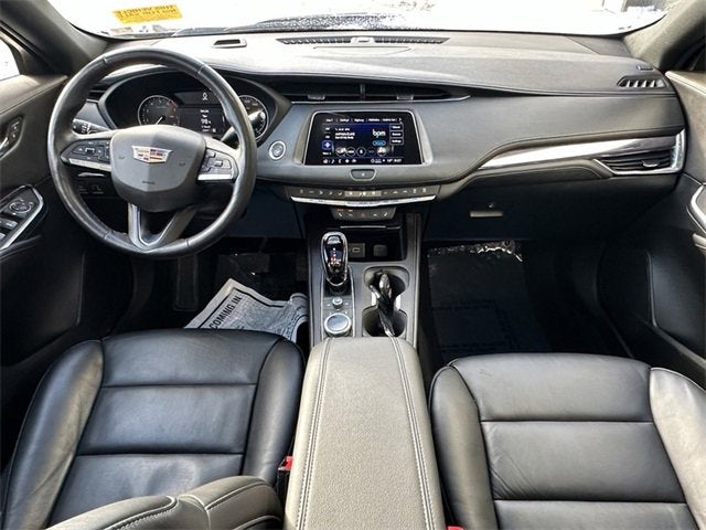 2023 Cadillac XT4 Luxury