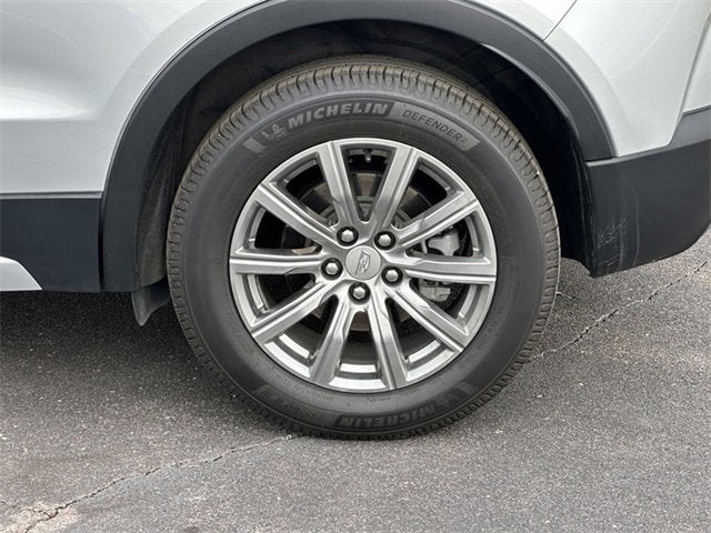 2021 Cadillac XT4 Premium Luxury