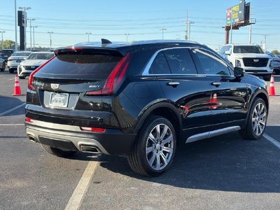 2021 Cadillac XT4 FWD Premium Luxury