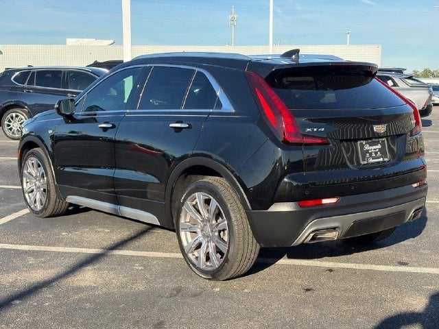 2021 Cadillac XT4 FWD Premium Luxury