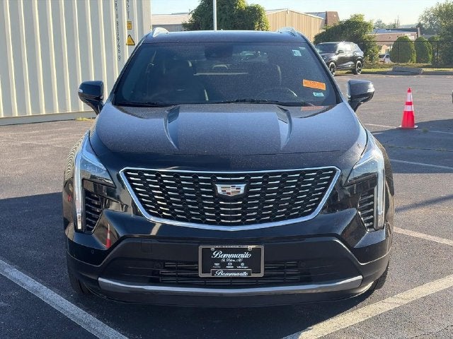 2021 Cadillac XT4 FWD Premium Luxury