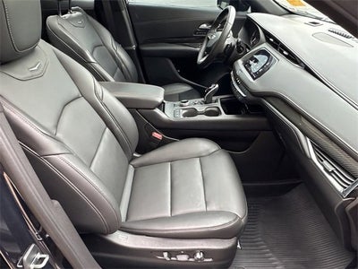 2023 Cadillac XT4 Sport