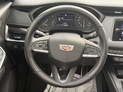 2022 Cadillac XT4 AWD Sport
