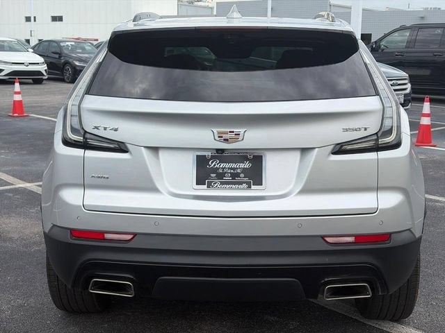 2022 Cadillac XT4 AWD Sport