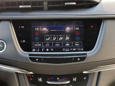 2025 Cadillac XT5 Luxury