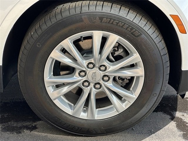 2025 Cadillac XT5 Luxury