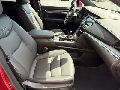2026 Cadillac XT5 Luxury