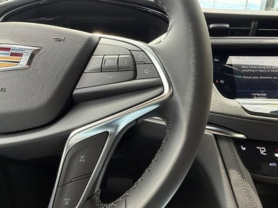 2026 Cadillac XT5 Luxury