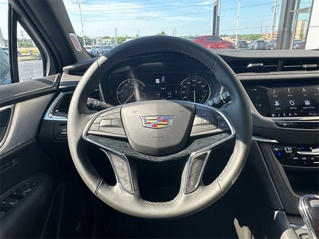 2025 Cadillac XT5 Premium Luxury