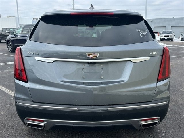 2022 Cadillac XT5 Premium Luxury