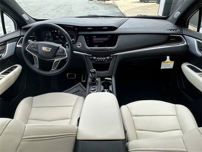 2025 Cadillac XT5 Sport