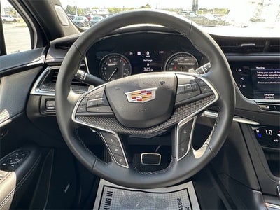 2025 Cadillac XT5 Sport
