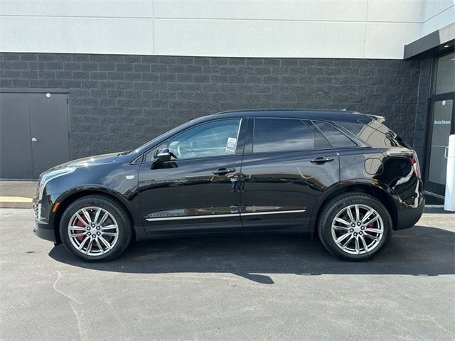 2025 Cadillac XT5 Sport