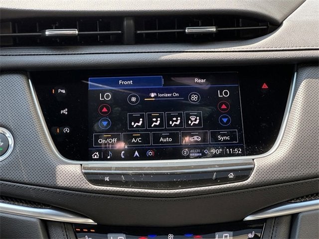 2025 Cadillac XT5 Sport