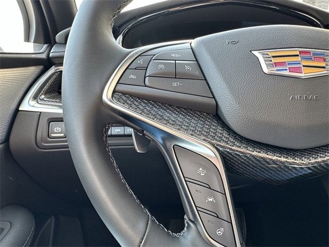 2025 Cadillac XT5 Sport