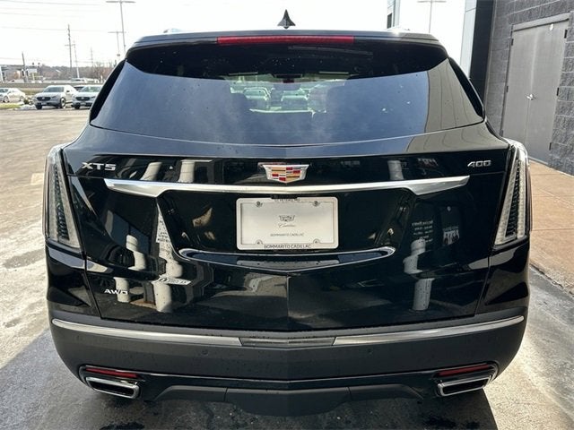 2026 Cadillac XT5 Sport