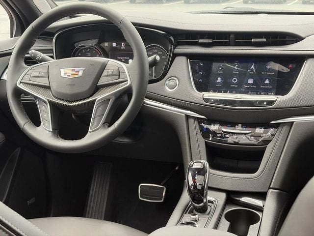 2026 Cadillac XT5 Sport
