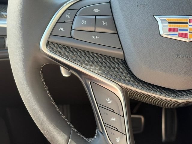 2026 Cadillac XT5 Sport