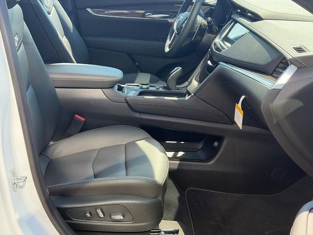 2026 Cadillac XT5 Sport