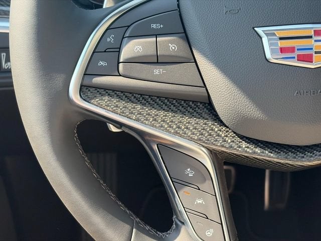 2026 Cadillac XT5 Sport